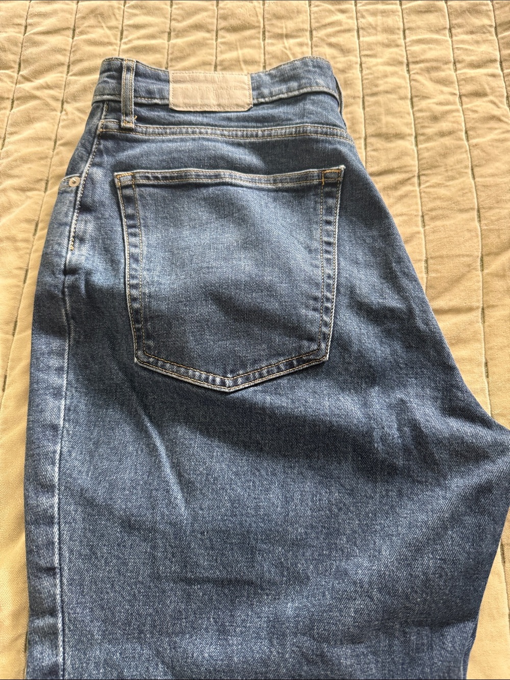 Everlane Curvy Cheeky Jean